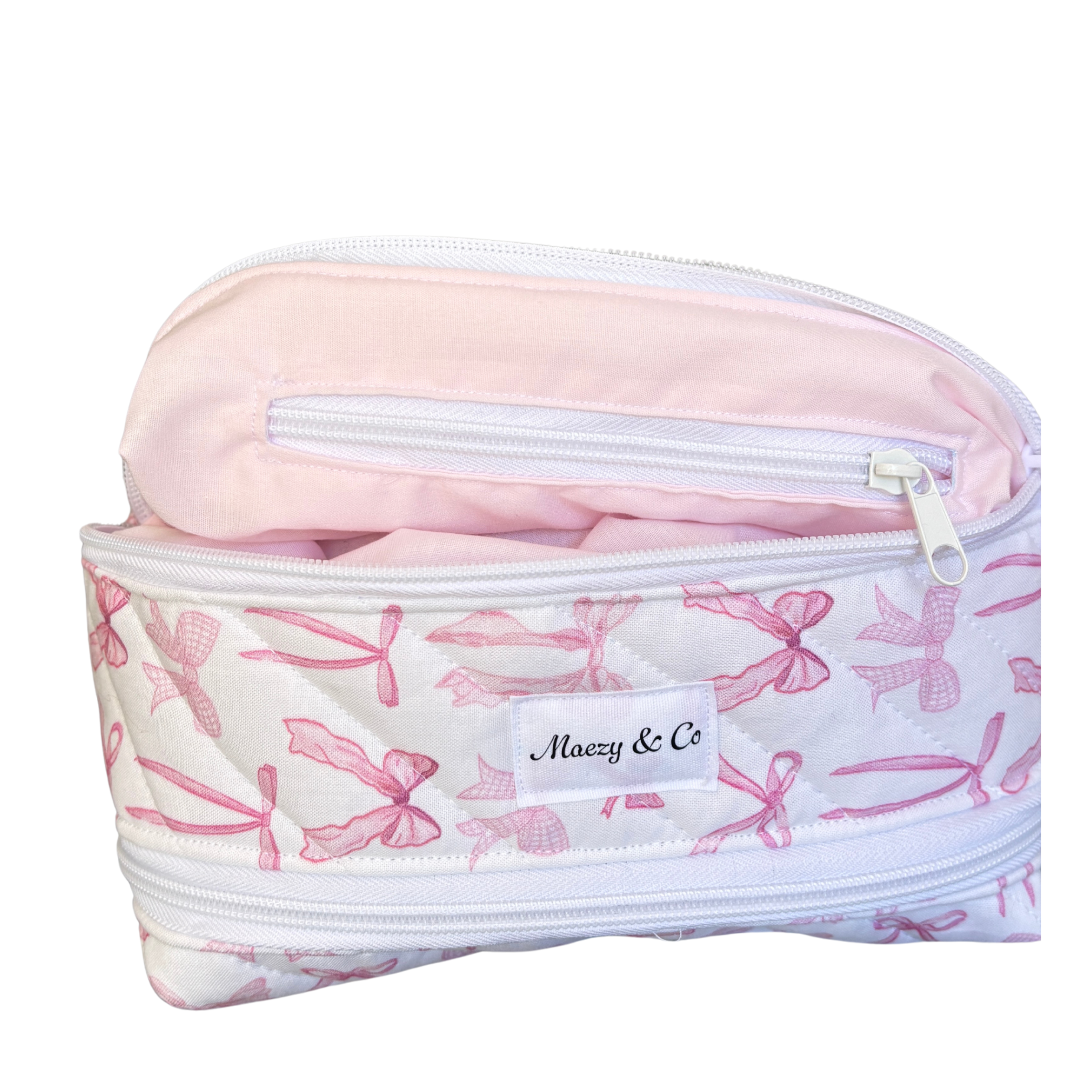 Pink bow nappy/baby wipe bag (d clip only)