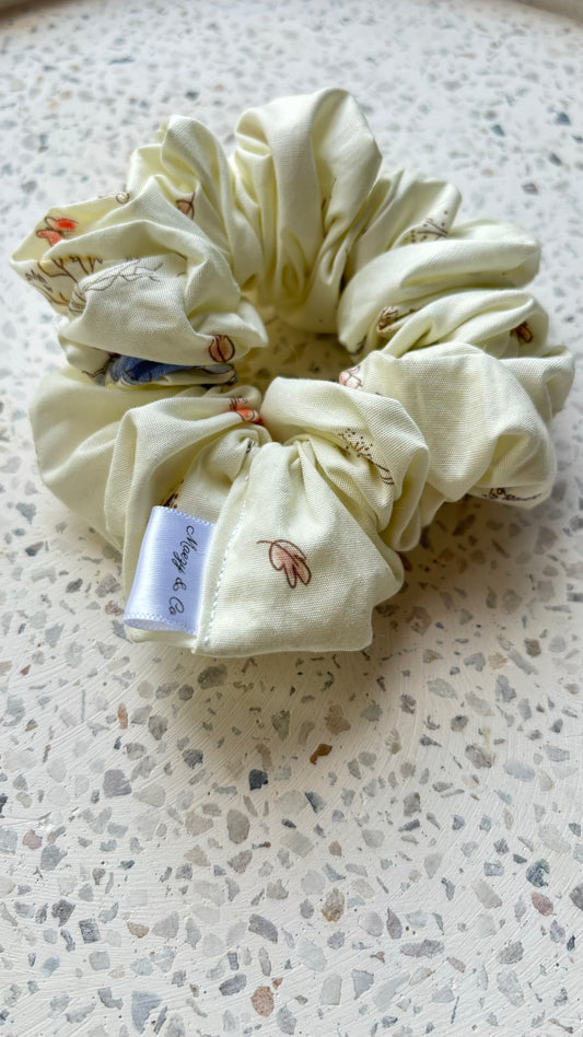 Winnie the Pooh scrunchie