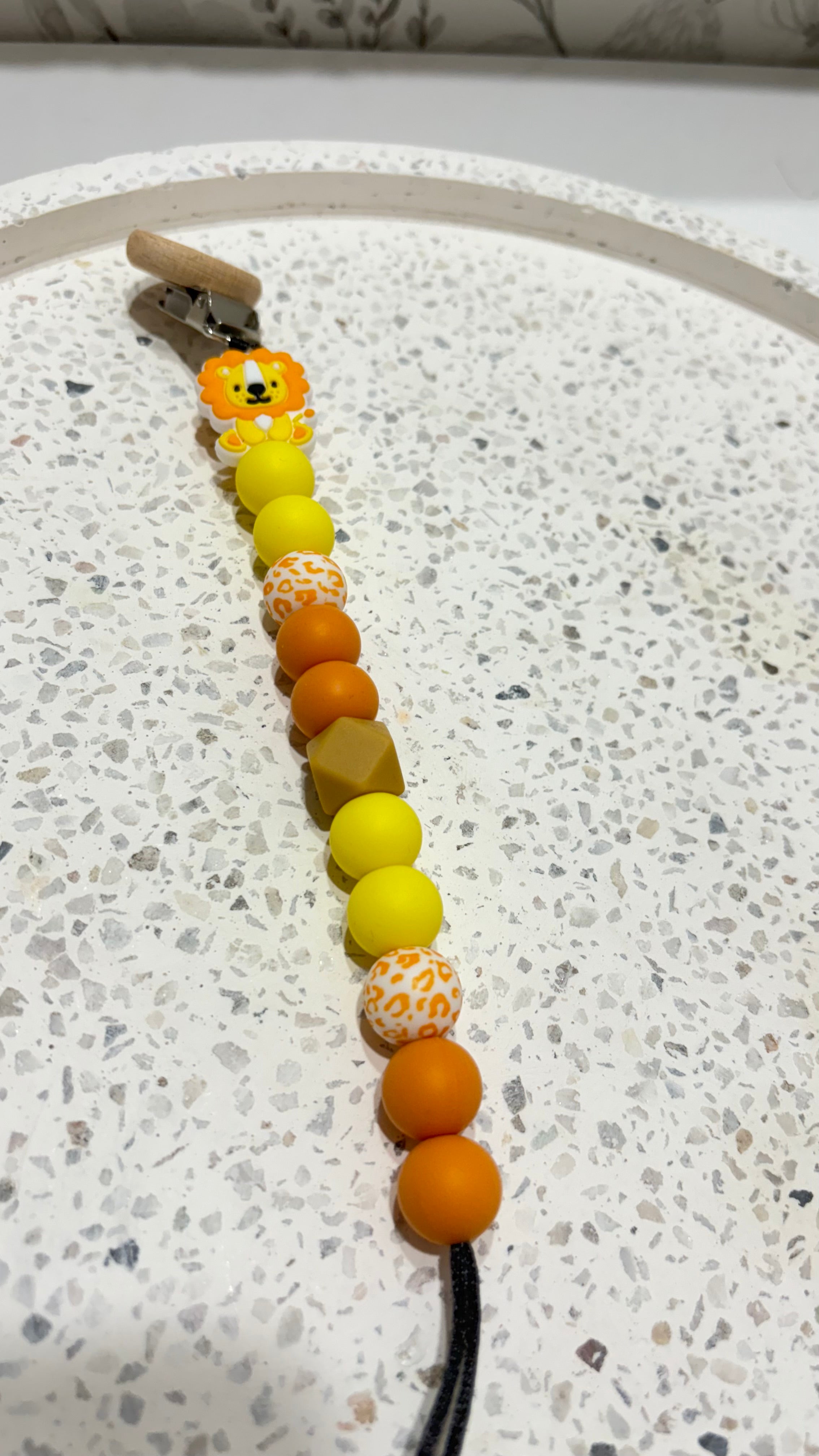 Dummy chain Lion