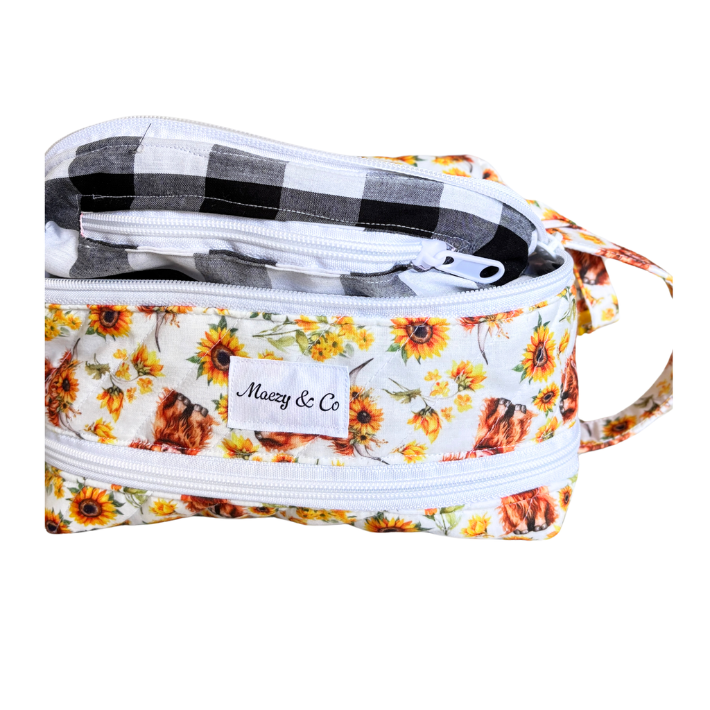 Highland cow Nappy/Baby wipe bag