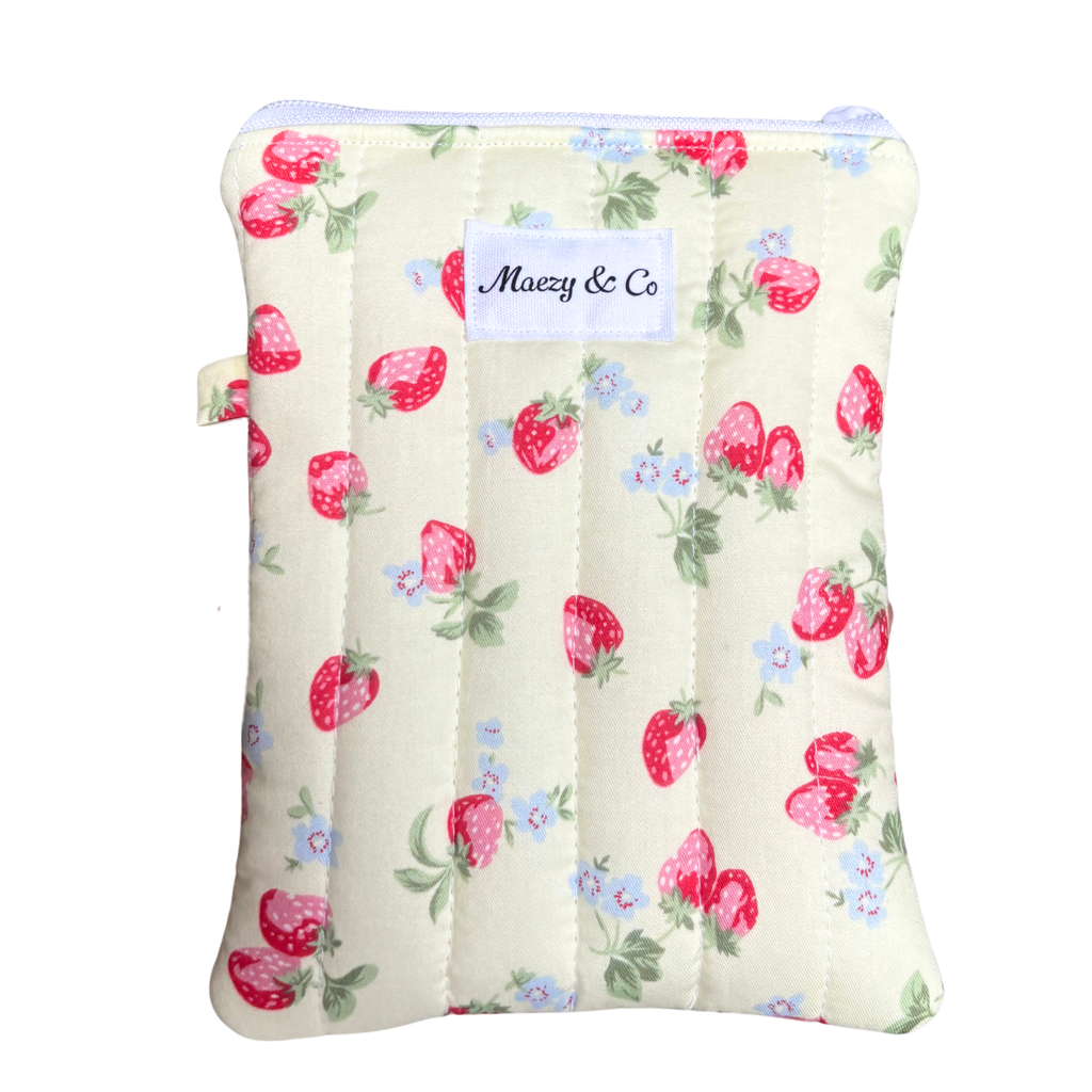 Strawberry shortcake EReader sleeve