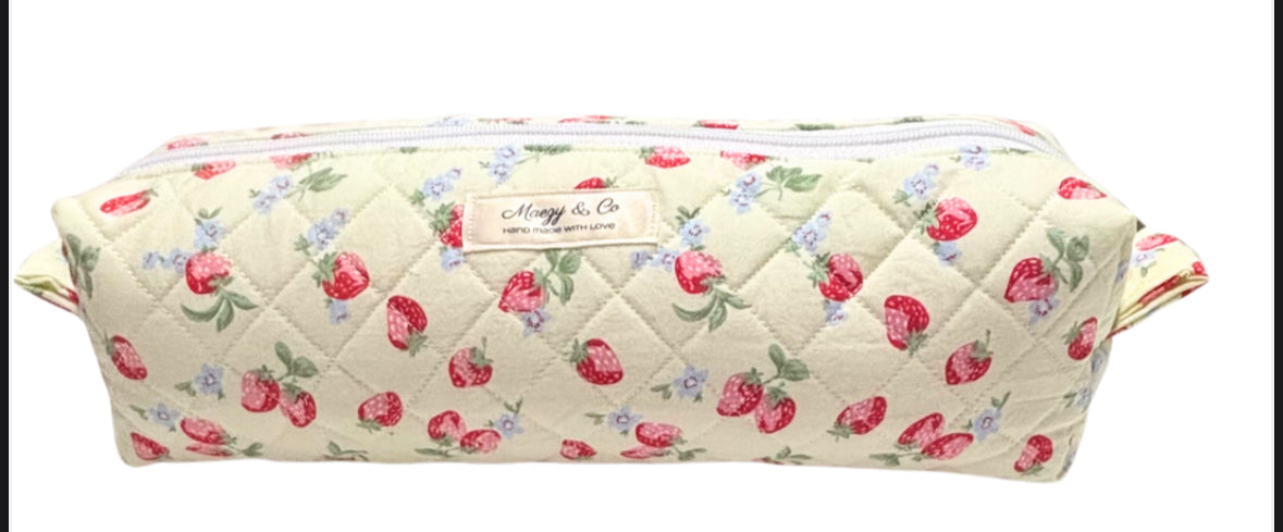 Strawberry shortcake Hair tool bag