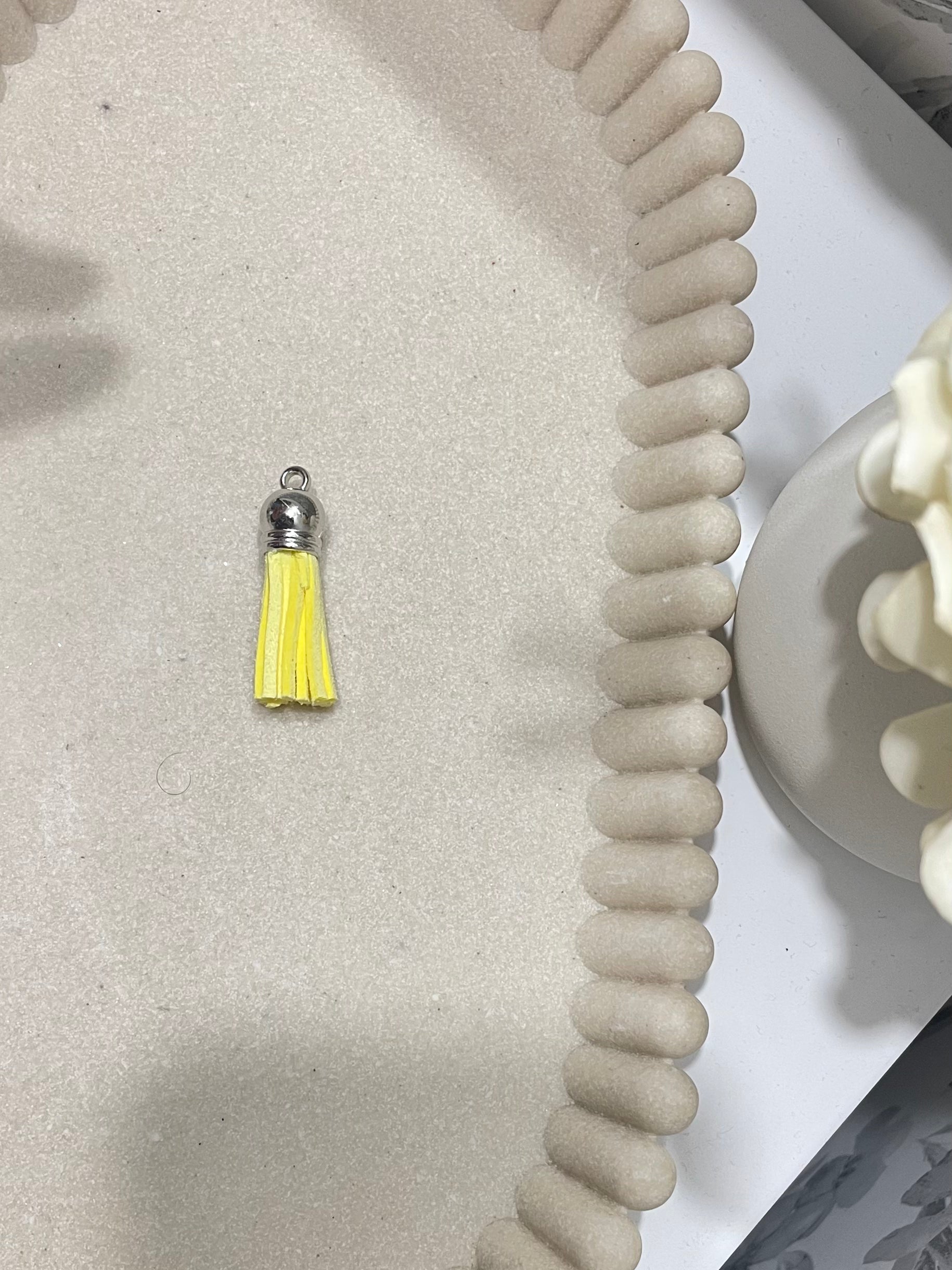 Key chain tassels
