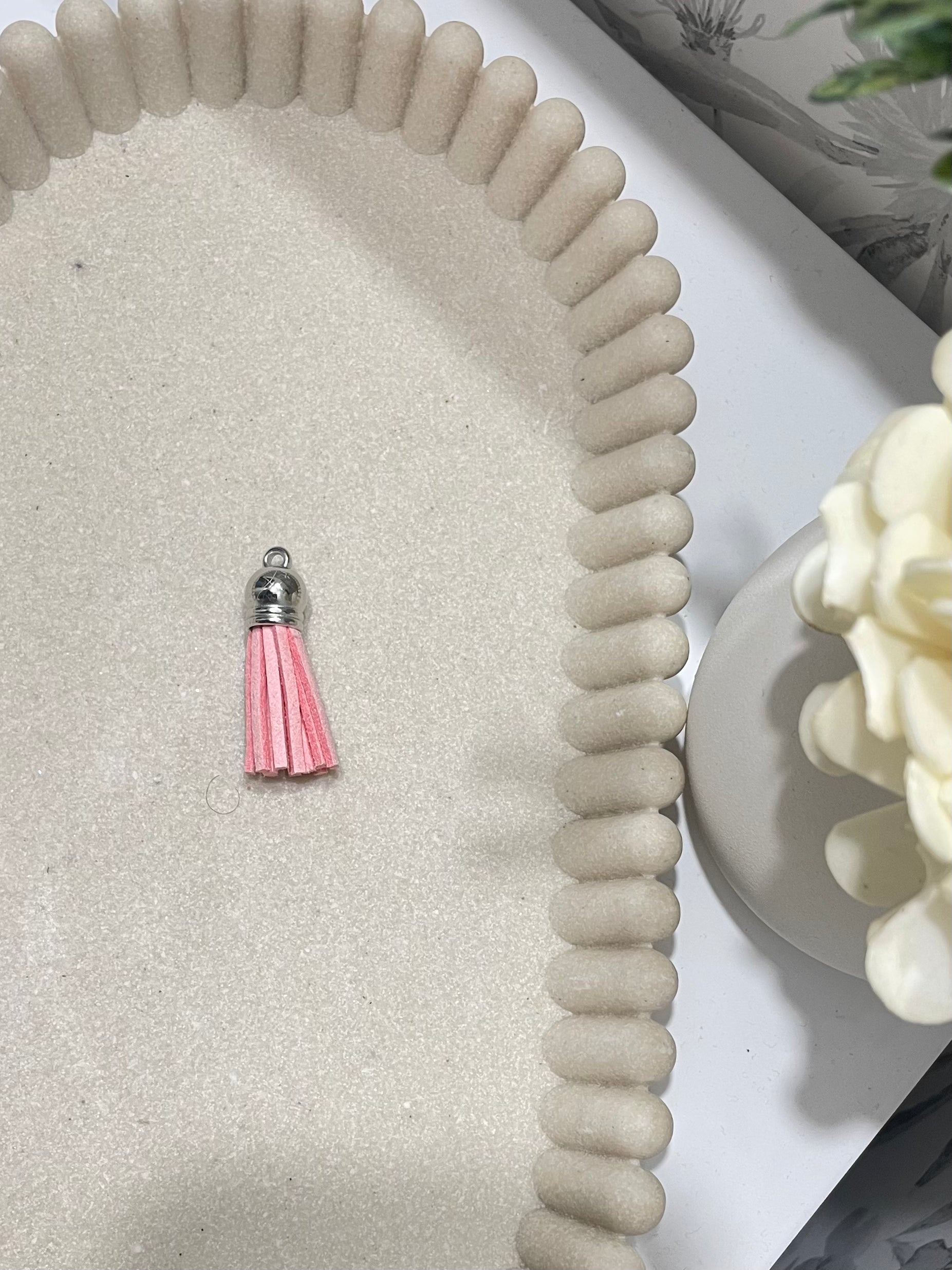 Key chain tassels