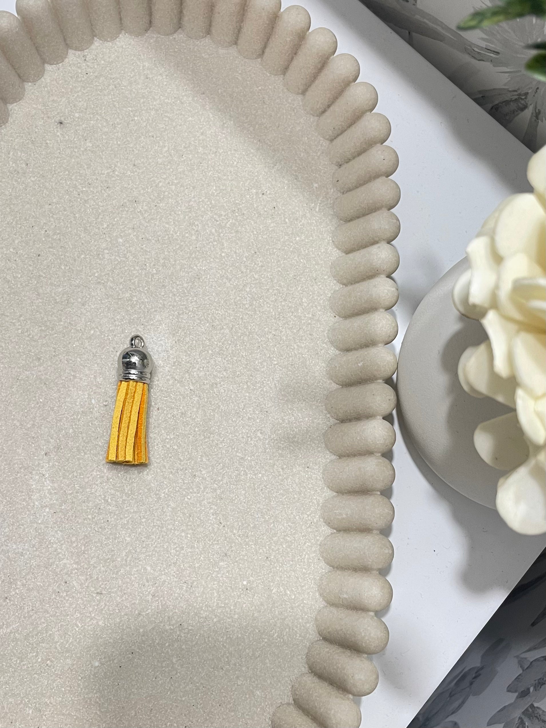 Key chain tassels