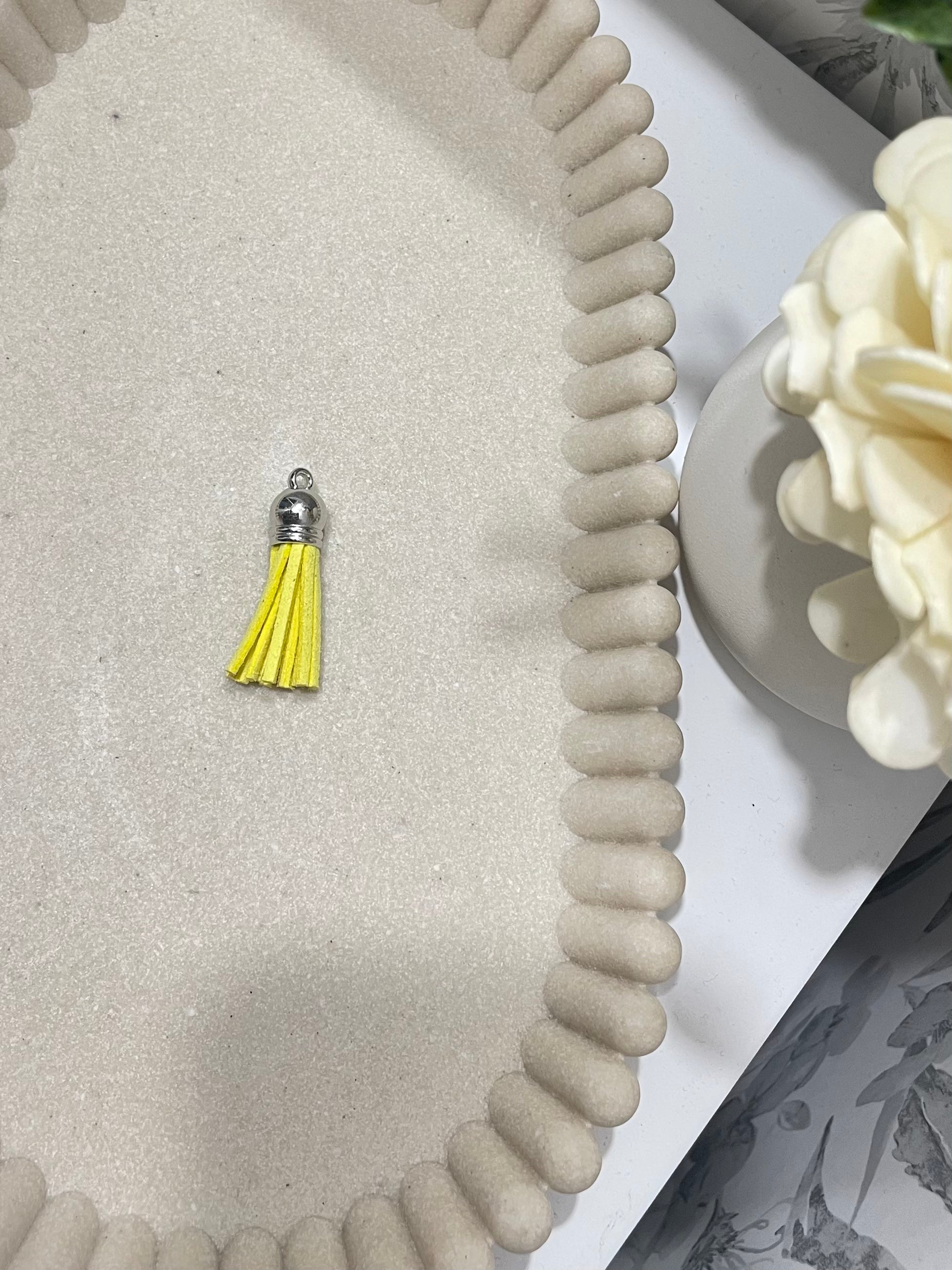Key chain tassels