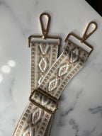 Pattern straps