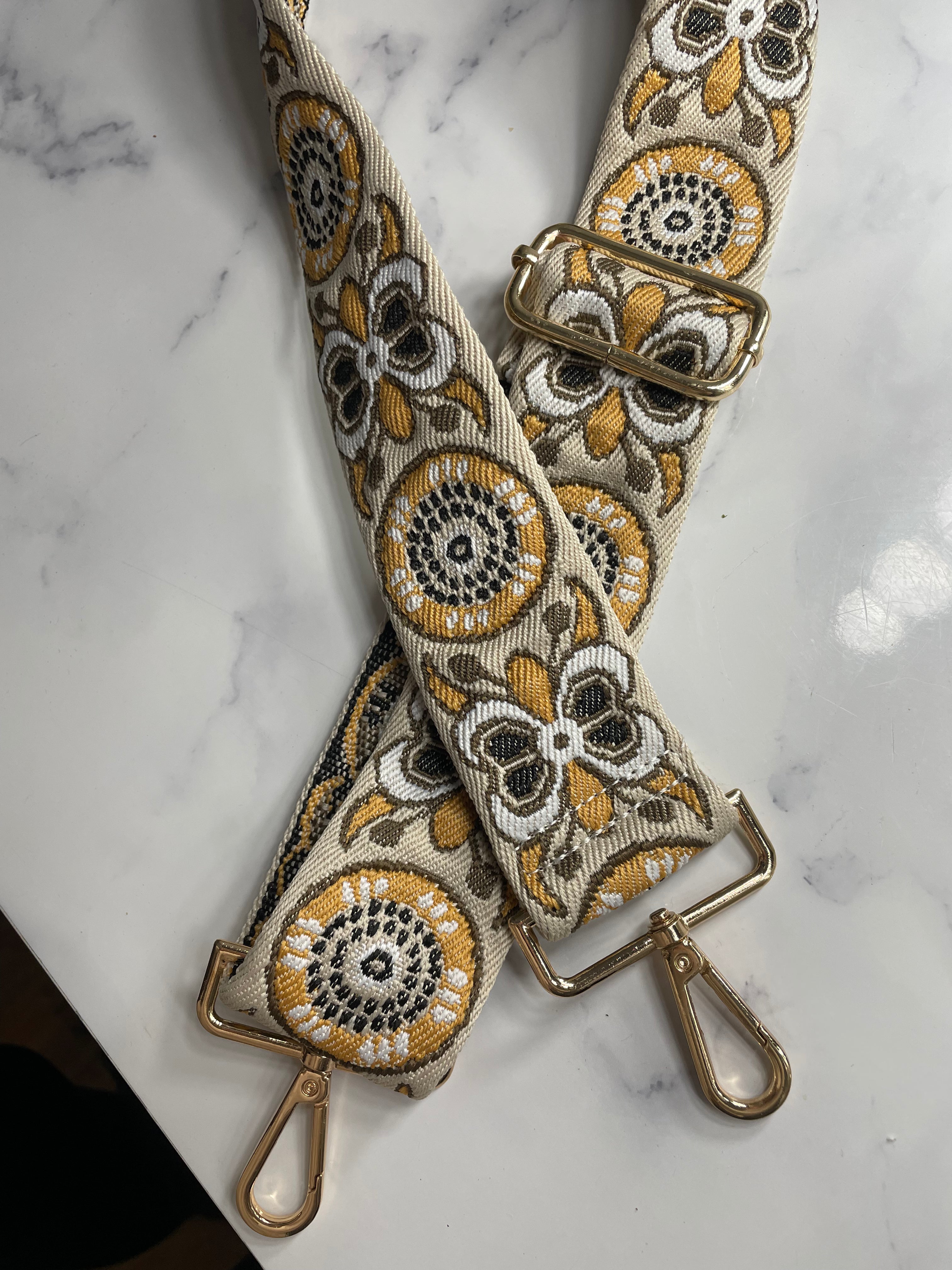 Pattern straps